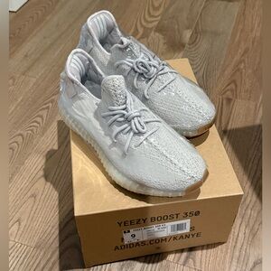 Adidas Yeezy Boost 350 V2